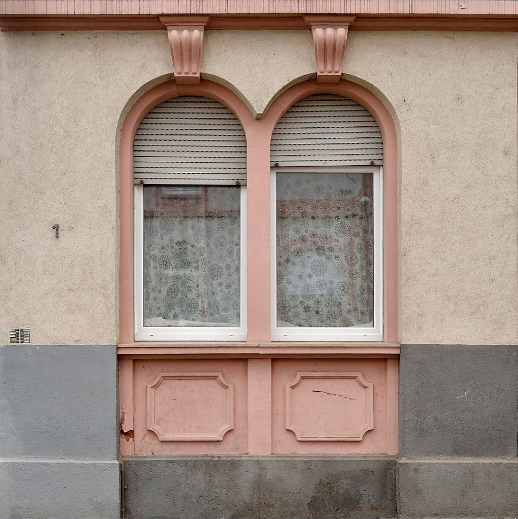 UweSee-DSC6433-Kurze-Str-1-Wohnhaus-Offenbach.jpg